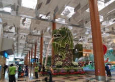 新加坡机场鱼尾狮圣诞树图片